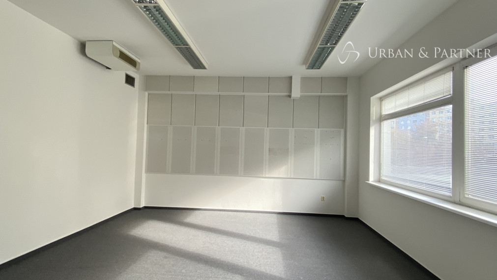 Prenájom kancelárskych priestorov na Panónskej ceste na začiatku Petržalky