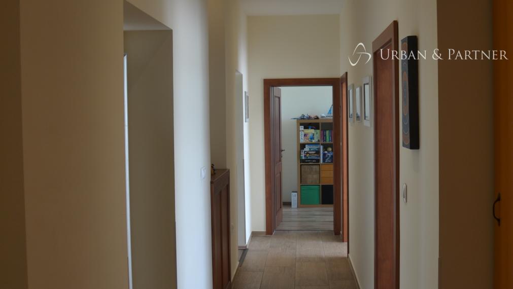 Exkluzívny predaj nadštandardného 5 izb. bytu s 2 terasami v krásnom uzavretom areáli v Dunakiliti, Maďarsko