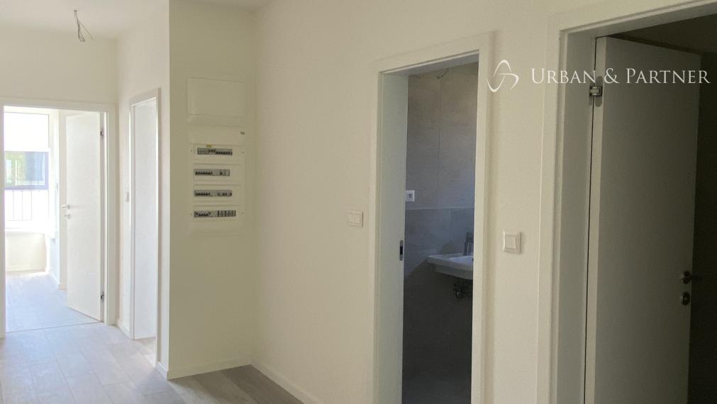 Predaj 3 izbového bytu so záhradkou na ulici Staré Grunty v Karlovej Vsi