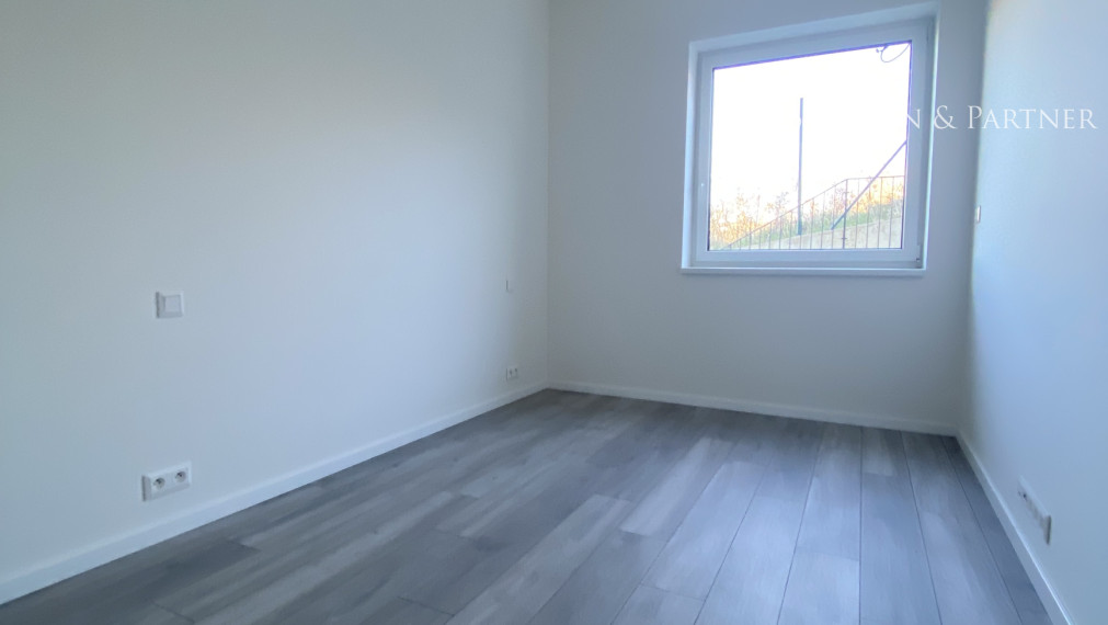 Predaj 3 izbového bytu s predzáhradkou v novostavbe na ulici Staré Grunty v Karlovej vsi