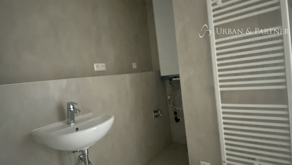 Predaj 3 izbového bytu s predzáhradkou v novostavbe na ulici Staré Grunty v Karlovej vsi