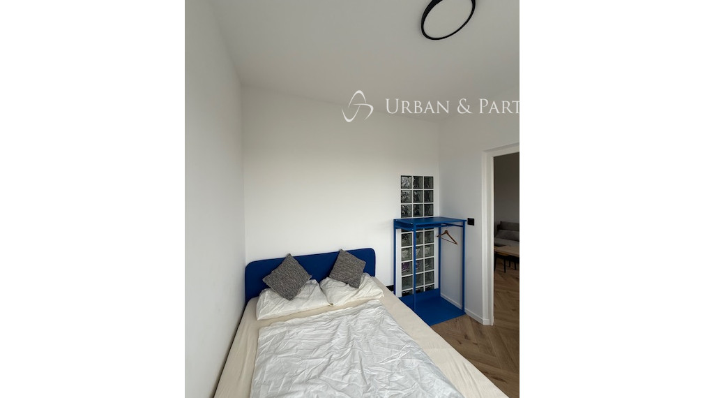 PRENÁJOM 2 izbového - moderný po kompletnej rekonštrukcii.