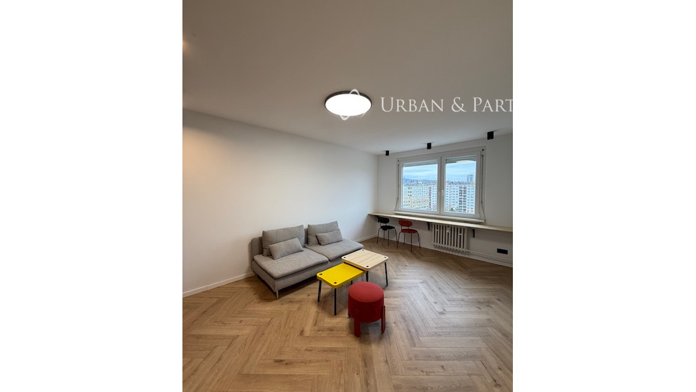 PRENÁJOM 2 izbového - moderný po kompletnej rekonštrukcii.