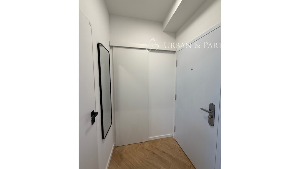 PRENÁJOM 2 izbového - moderný po kompletnej rekonštrukcii.