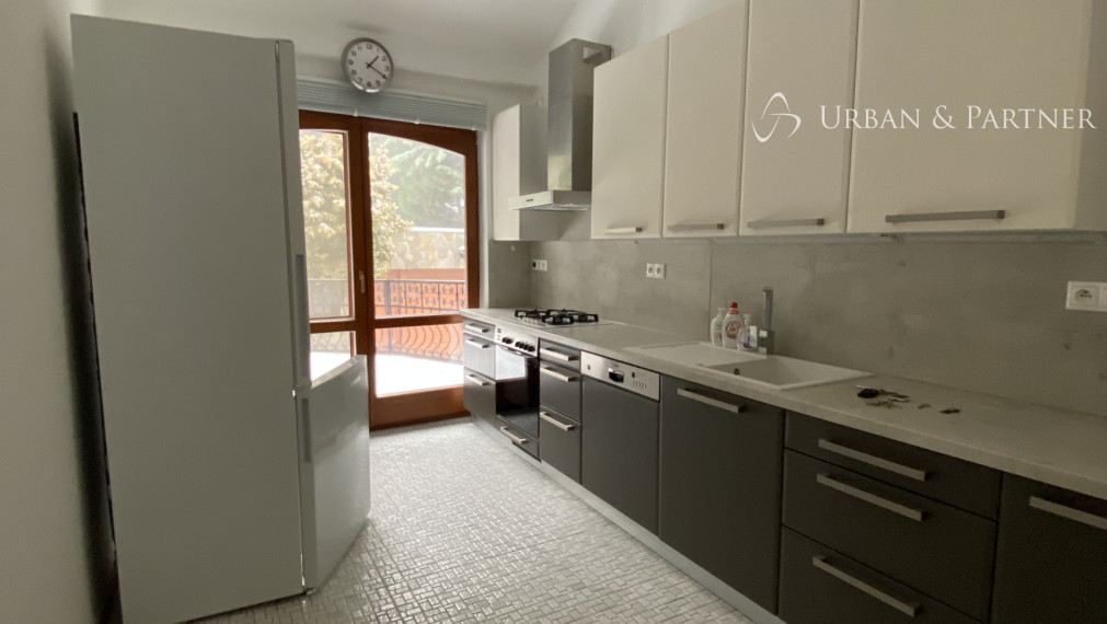 Prenájom rodinného domu so záhradou na Bellovej ulici na Kolibe