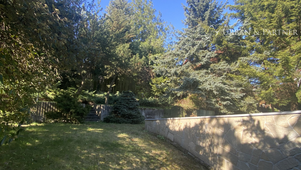 Prenájom rodinného domu so záhradou na Bellovej ulici na Kolibe