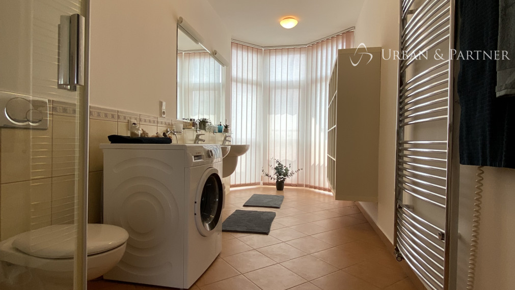 Prenájom rodinného domu na ulici Sovia na Kolibe