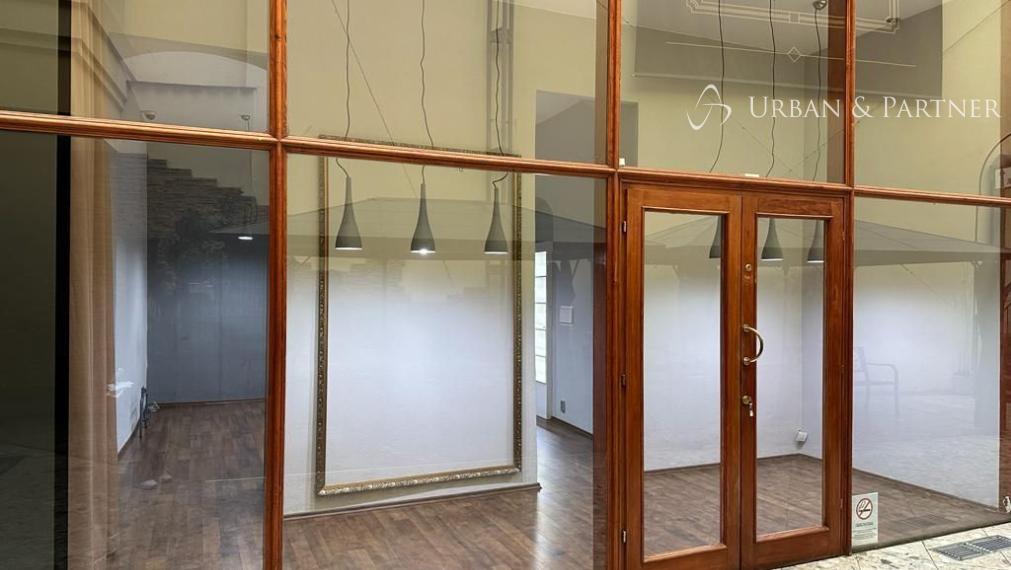 Prenájom obchodno kancelárskych priestorov na Michalskej ulici v centre