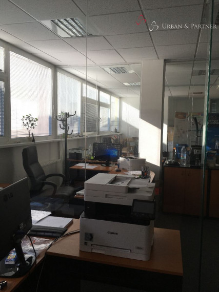 Prenájom kancelárskych priestorov na Račianskej ulici v novostavbe s parkovaním v širšom centre