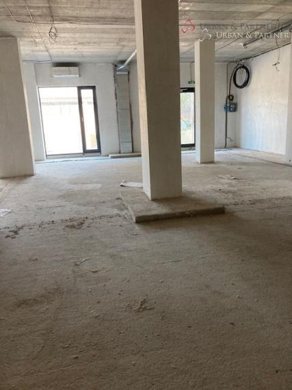 PREDAJ - nebytový priestor na Mlynských Nivách