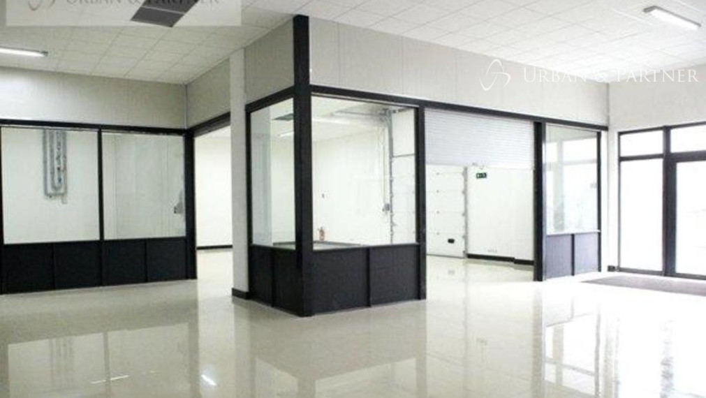 Prenájom skladovo - obchodných priestorov v modernom areály na Starej Vajnorskej