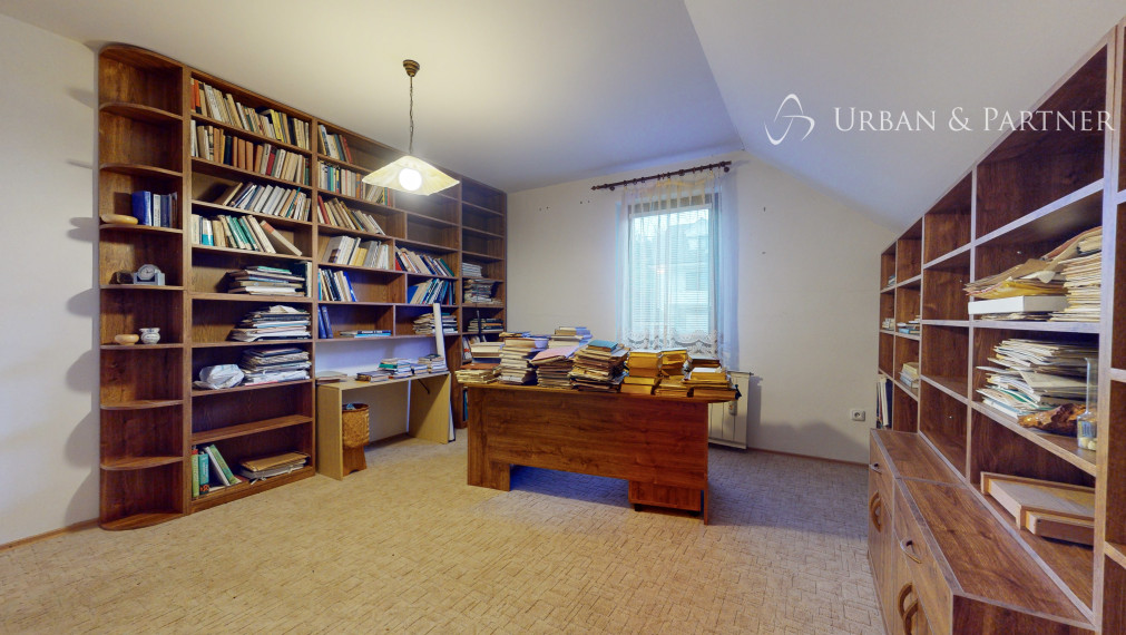 PREDAJ rodinného domu s rozľahlým pozemkom ŠENKVICE.