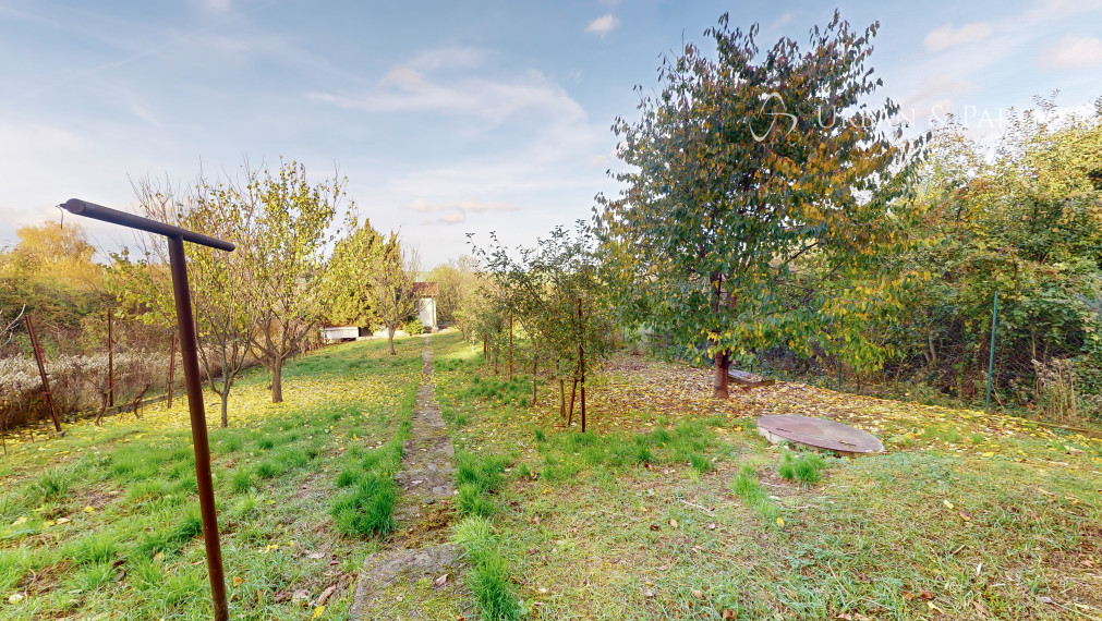 PREDAJ rodinného domu s rozľahlým pozemkom ŠENKVICE.