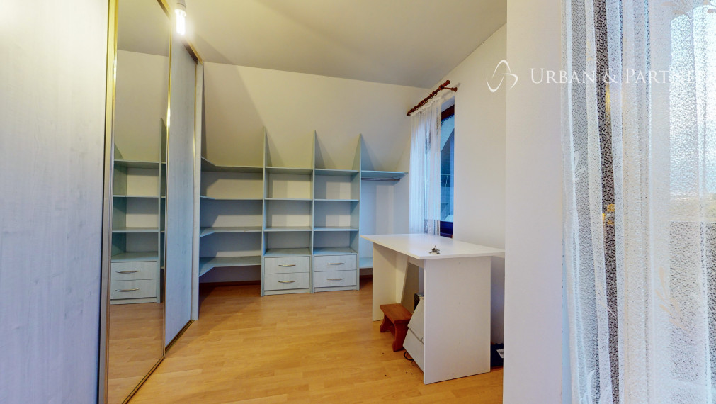 PREDAJ rodinného domu s rozľahlým pozemkom ŠENKVICE.