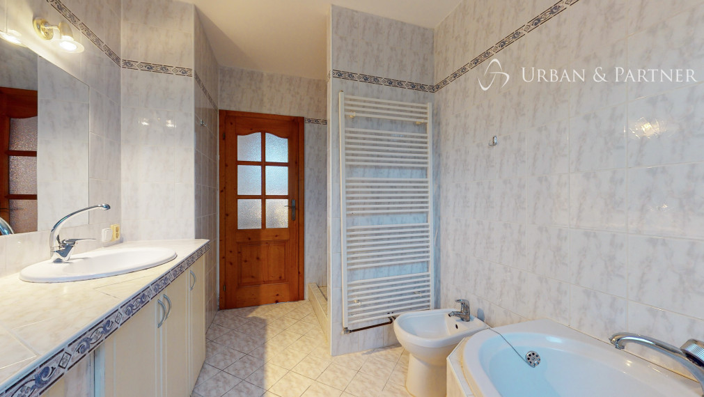 PREDAJ rodinného domu s rozľahlým pozemkom ŠENKVICE.