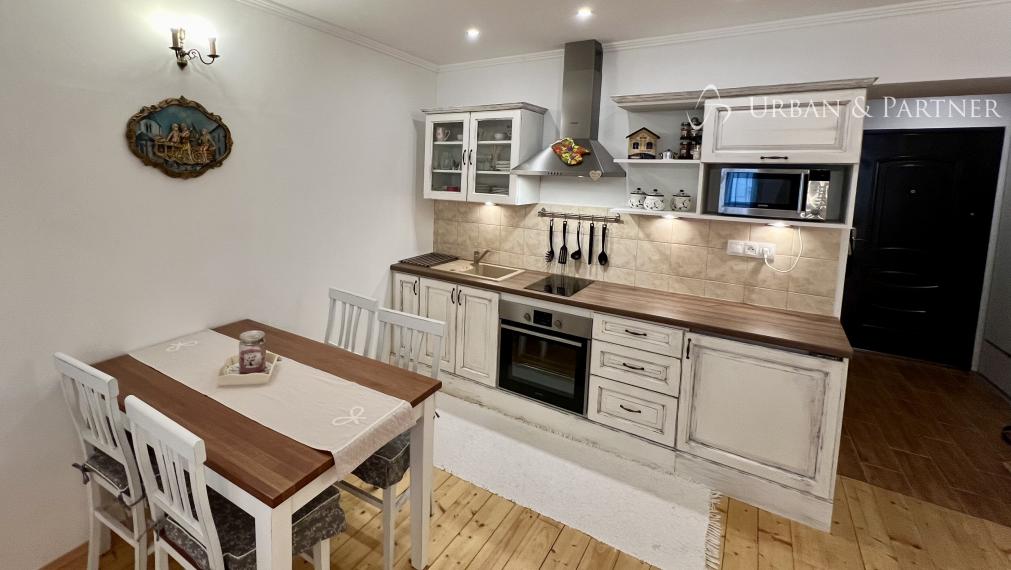 Rekonštruovaný byt, ktorý dýcha históriou - centrum Banskej Štiavnice