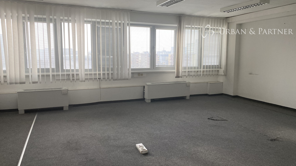 Prenájom kancelárskych priestorov na Seberiniho ulici v Ružinove