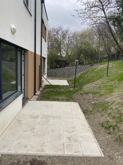 Predaj 3 izbového bytu v novostavbe so záhradou na ulici Staré Grunty v Karlovej vsi