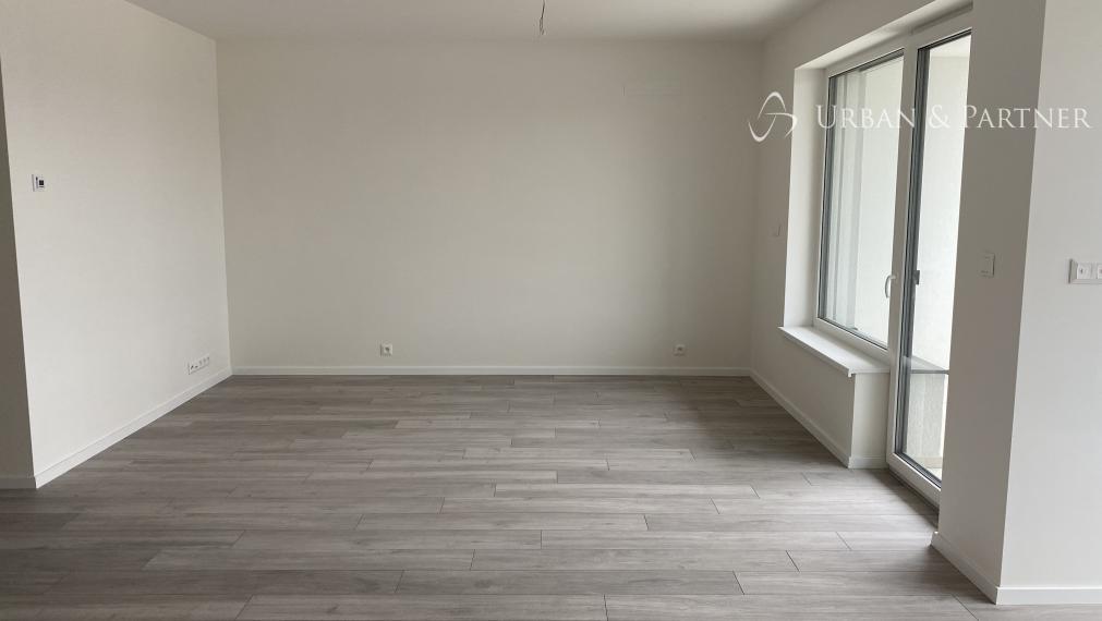 Predaj 3 izbového bytu s park. státím v novostavbe na ulici Staré Grunty v Karlovej vsi