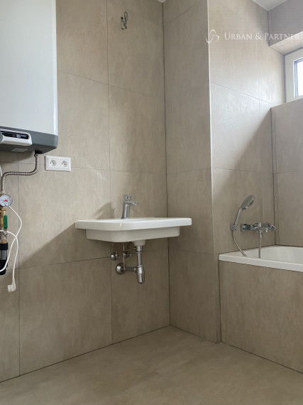 Predaj 3 izbového bytu s park. státím v novostavbe na ulici Staré Grunty v Karlovej vsi