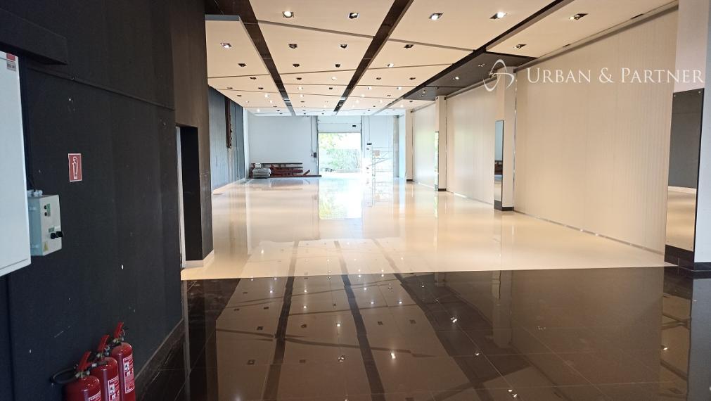 Prenájom moderných skladovo - obchodných priestorov v modernom areály na Starej Vajnorskej