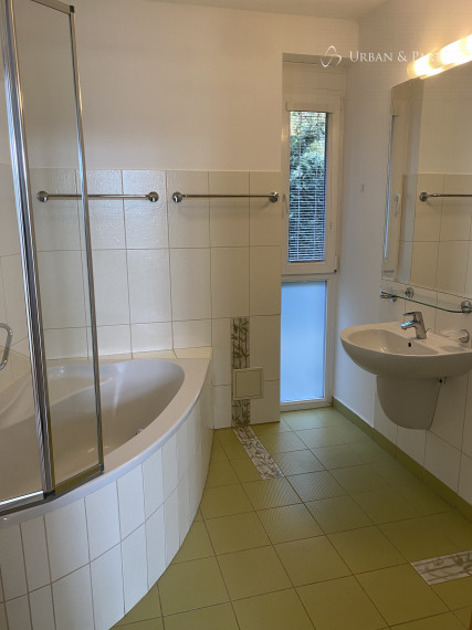 Prenájom rodinného domu na ulici Sovia na Kolibe