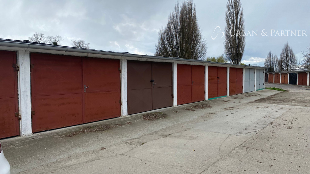 PREDAJ NOVOSTAVBA GARÁŽ v SENICI