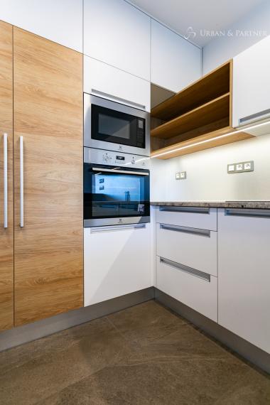 PRENÁJOM NOVOSTAVBY domu v blízkosti centra mesta.