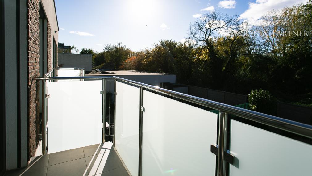 PRENÁJOM NOVOSTAVBY domu v blízkosti centra mesta.