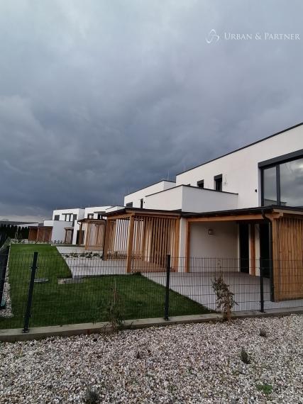 PREDAJ 2 izb. bytu pri PENATI GOLF RESORT s členstvom a odpočtom DPH.