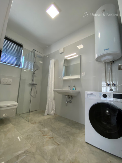 Len u nás v ponuke: prenájom 2 izbového bytu s predzáhradkou v Alžbet. dvore - Miloslavov