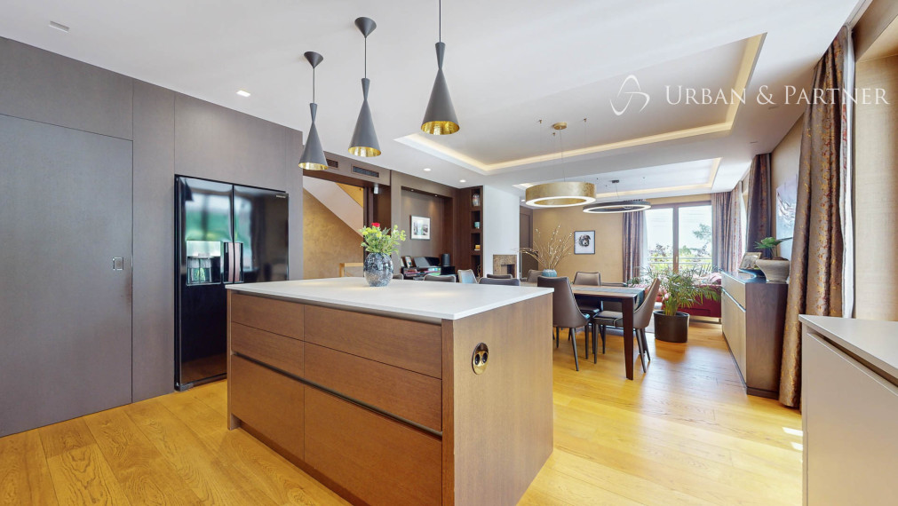 Dom s bazénom v Dúbravke, tiché prostredie pod lesom