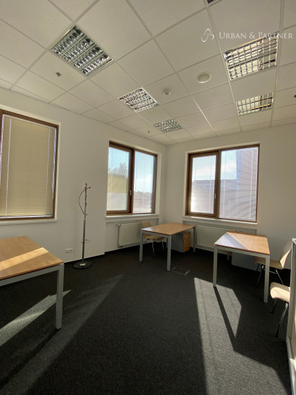 Prenájom kancelárskych priestorov na Trnavskej ceste pri Zimnom štadióne v širšom centre