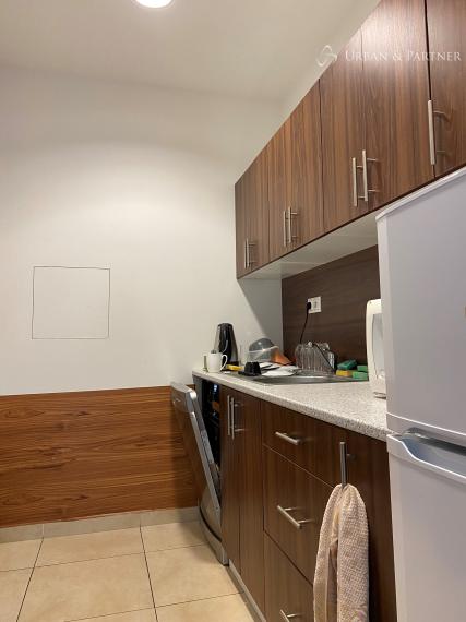 Prenájom kancelárskych priestorov na Trnavskej ceste pri Zimnom štadióne v širšom centre