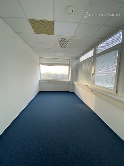 Prenájom kancelárskych priestorov na Panónskej ceste v Petržalke