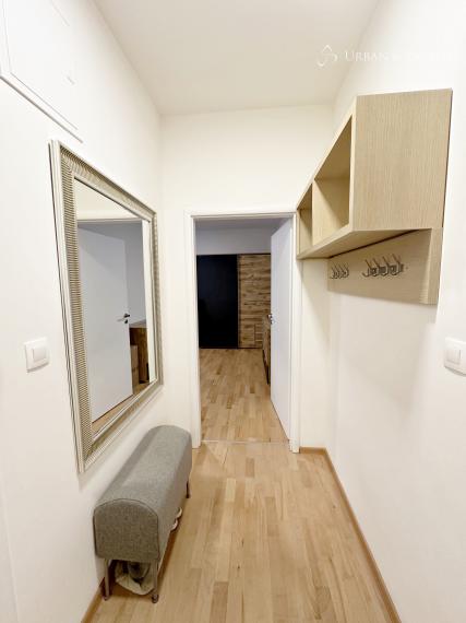 Investičný balík: 2 zrekonštruované byty + potenciál nadstavby