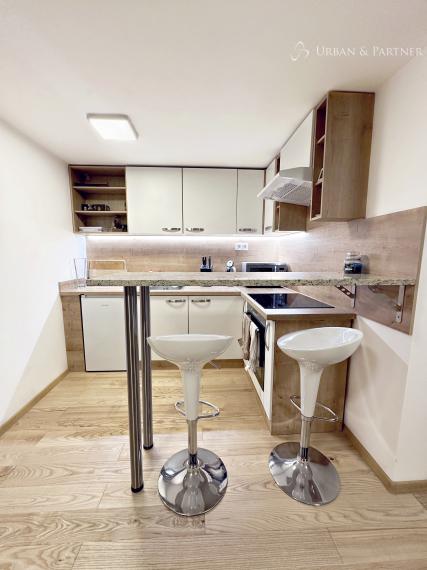 Investičný balík: 2 zrekonštruované byty + potenciál nadstavby