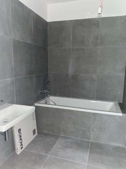 Predaj nadštandardného 2 izbového bytu priamo pri Váhu v Piešťanoch