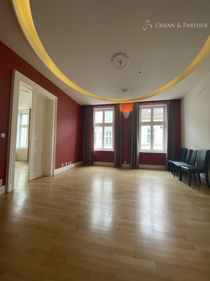 Predaj nadštandardného 5 izbového bytu na Tolstého ulici v lokalite Palisády v centre