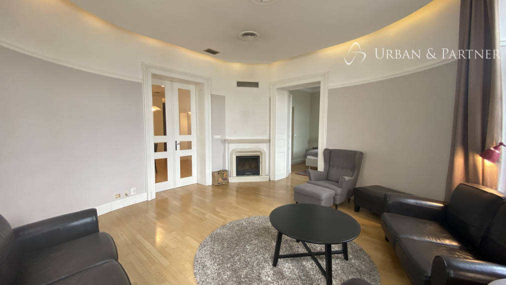 Predaj nadštandardného 5 izbového bytu na Tolstého ulici v lokalite Palisády v centre