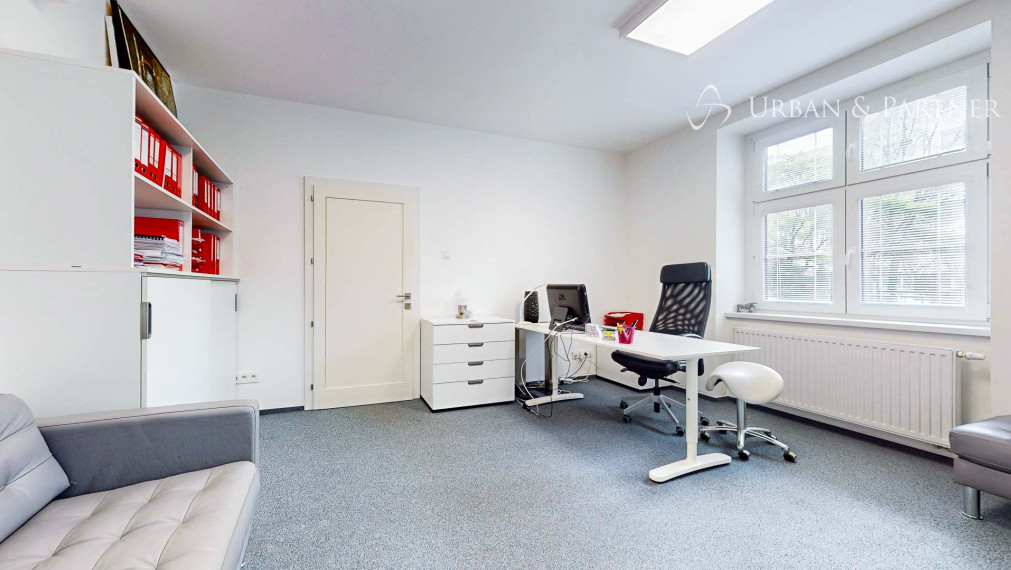 Len u nás v ponuke: Predaj 5 izbového bytu na Jakubovom námestí priamo v centre