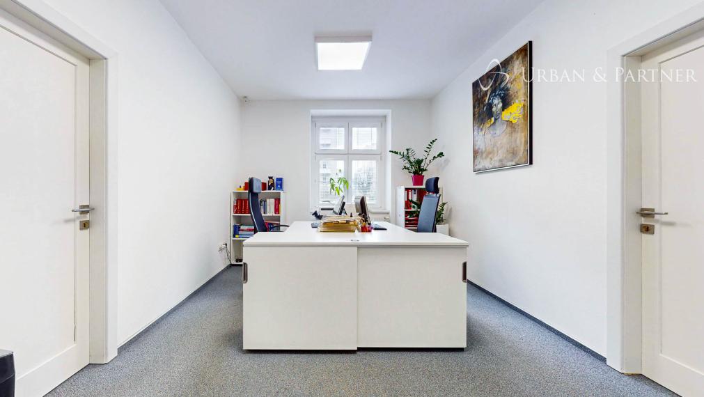 Predaj 5 izbového bytu na kancelárie na Jakubovom námestí v centre