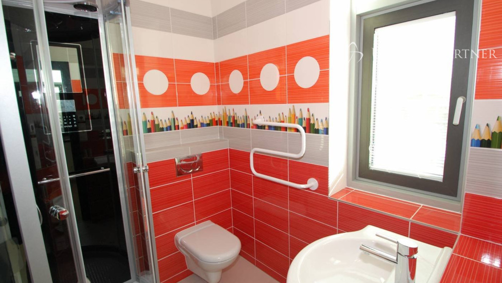 Predaj nadštandardného rodinného domu na Voskovej ulici na Kolibe