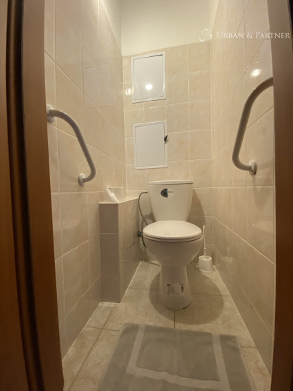 Len u nás v ponuke: Predaj 3 izbového bytu na Nám. hraničiarov v Petržalke