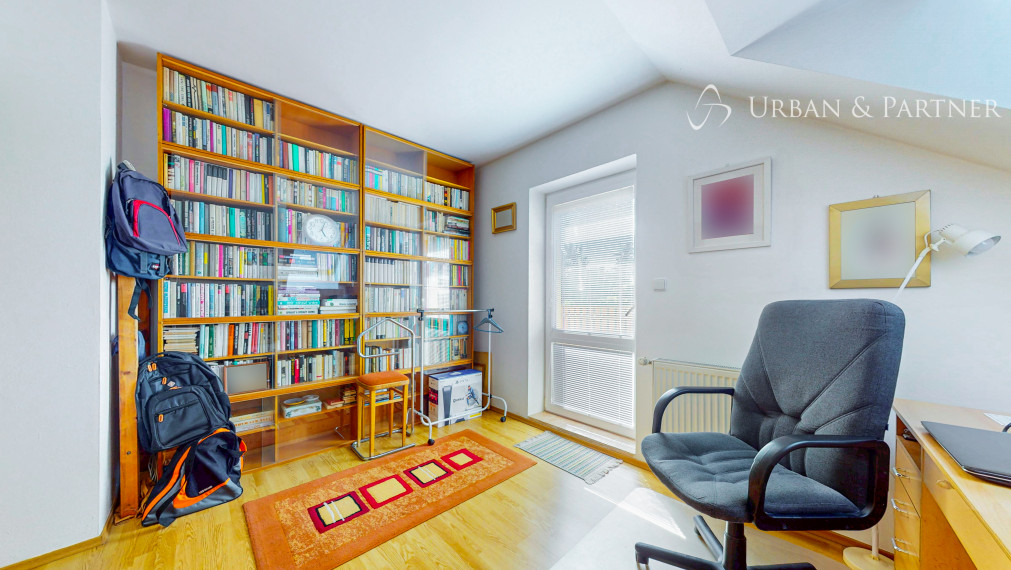 PREDAJ rodinného domu v tichej uličke s perfektným pozemkom.