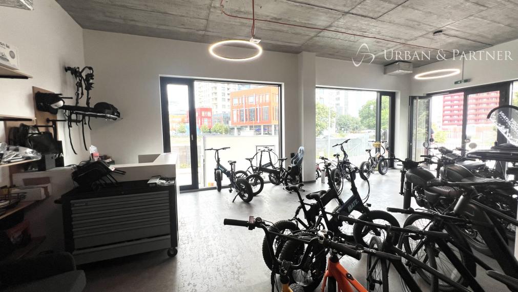 PRENÁJOM  obchodného priestoru 74m2 lokalita NIVY