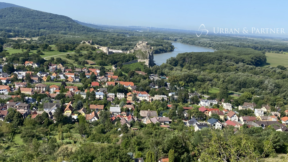 Predaj výnimočného pozemku s unikátnym výhľadom v Devíne