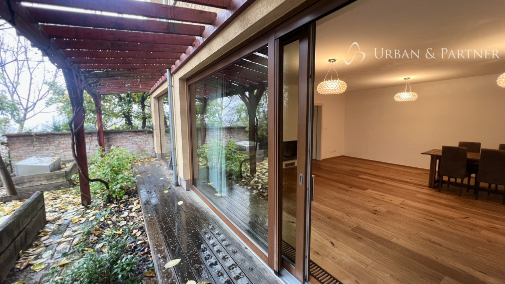 RD v Dúbravke, pri BIS, dvojgen. bývanie - BEZ PROVÍZIE