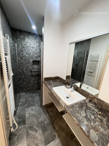 RD v Dúbravke, pri BIS, dvojgen. bývanie - BEZ PROVÍZIE