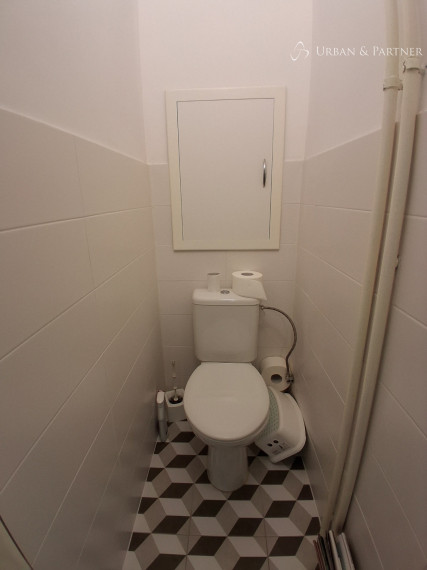 Prenájom 2 izb. bytu s peknou rekonštrukciou pri OC Centrál na Jelačičovej ul., Nivy